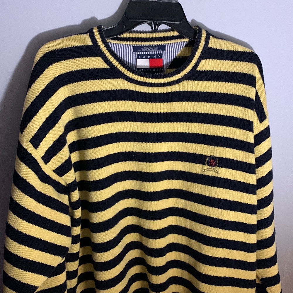 Vintage Tommy Hilfiger Sweater